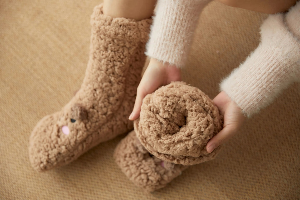 Cartoon Floor Winter Thick Polyester Fleece Fluffy Microfiber Women Fuzzy Socks.