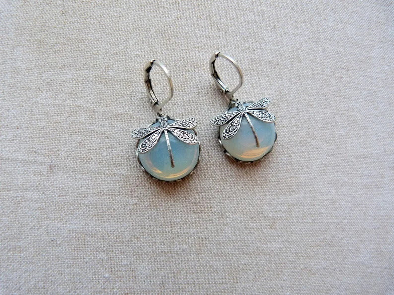Fashion Jewelry Women's Earrings Hanging Vintage Dragonfly Pendant Earring Boho Chakra